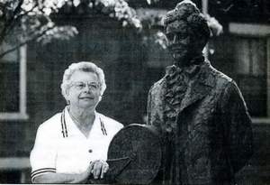 Virginia Bennett at George Rogers Clark Park in Covington in 1995, standing next to the statue of Captain Mary B. Greene. 